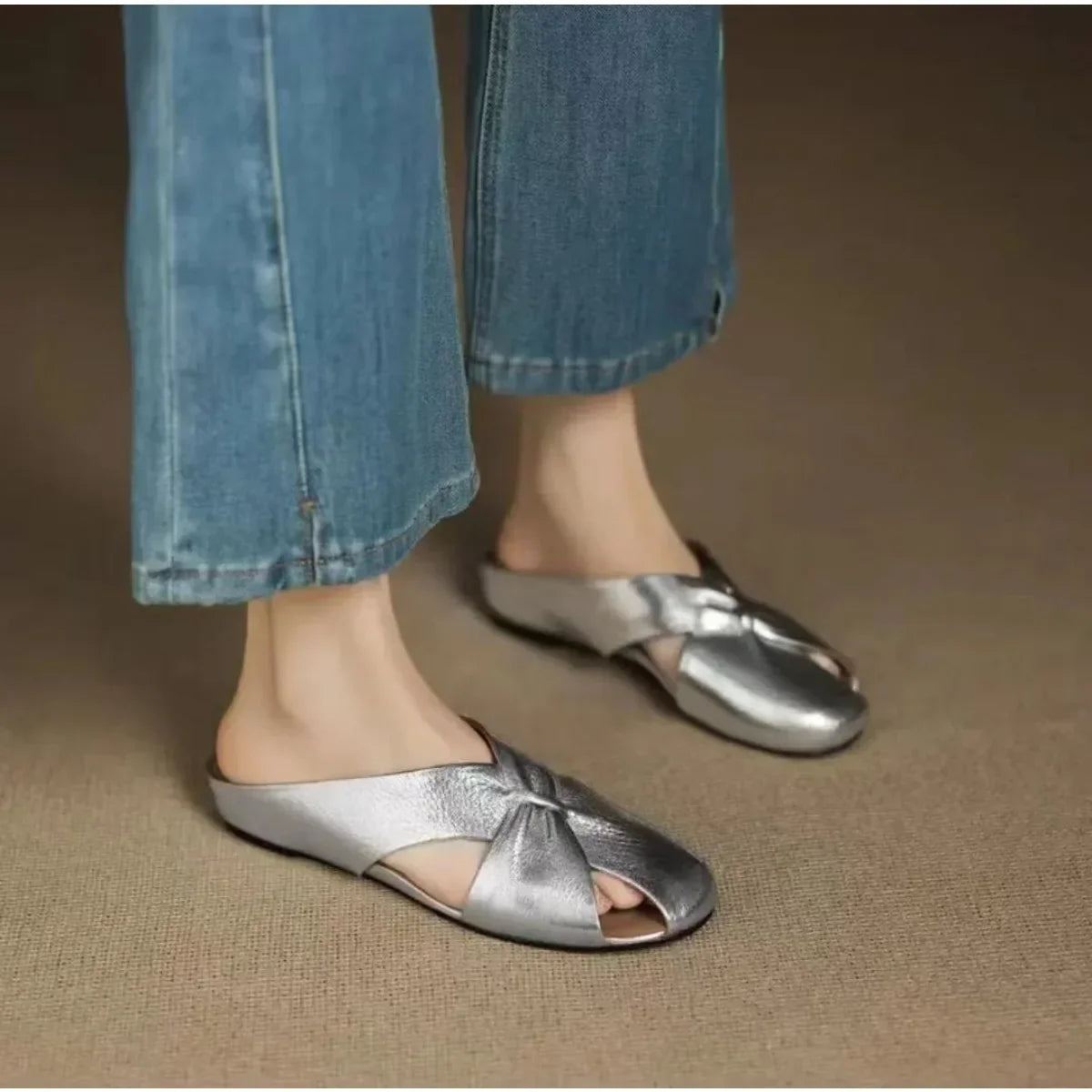Palvina Closed Toe Slippers